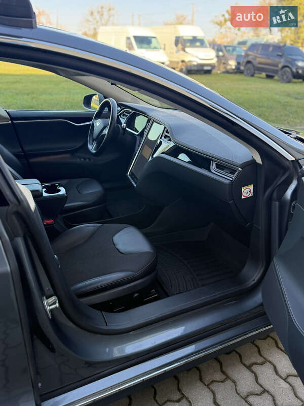 Лифтбек Tesla Model S 2014 в Радехове фото 9 Лифтбек Tesla Model S 2014 в Радехове