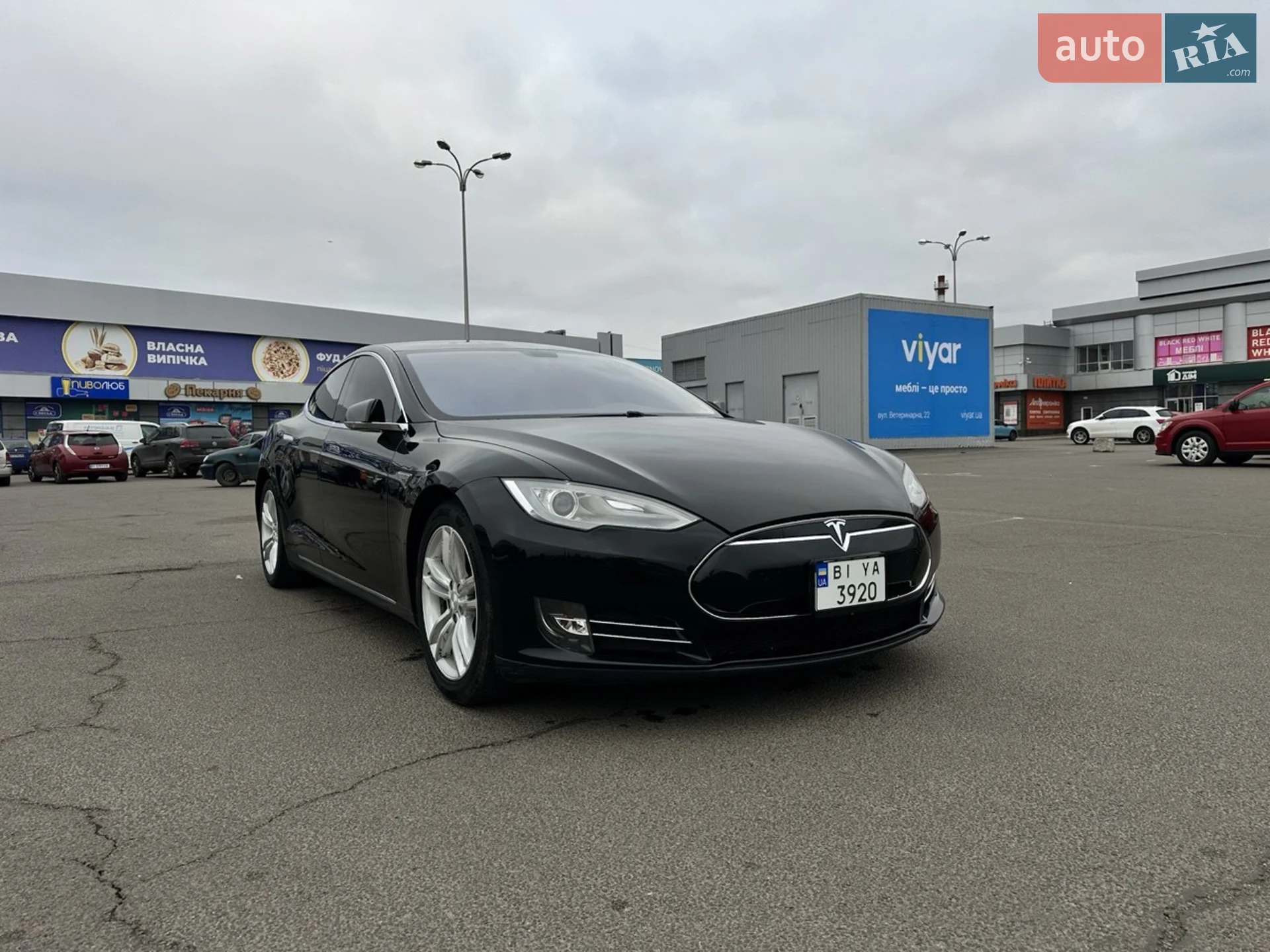 Tesla Model S, 2014