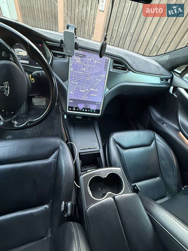 Ліфтбек Tesla Model S 2016 в Березівці фото 8 Ліфтбек Tesla Model S 2016 в Березівці