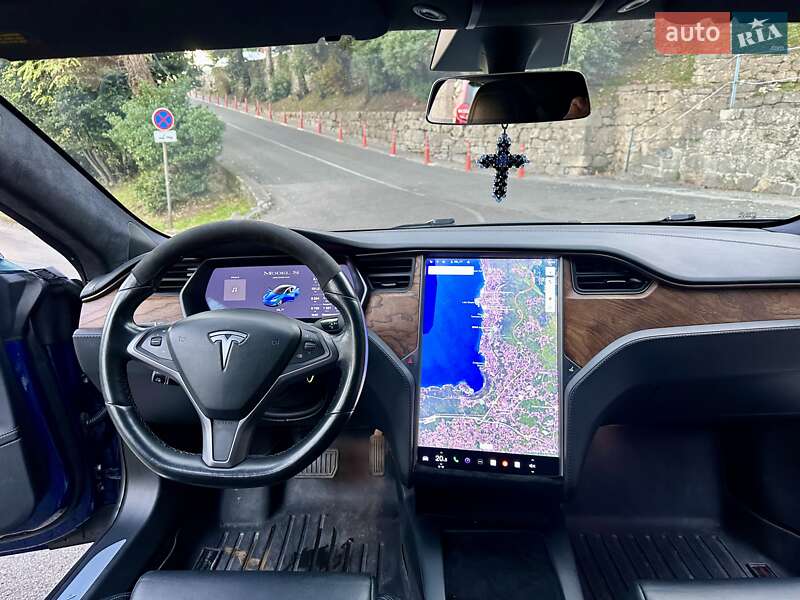 Ліфтбек Tesla Model S 2020 в Ужгороді