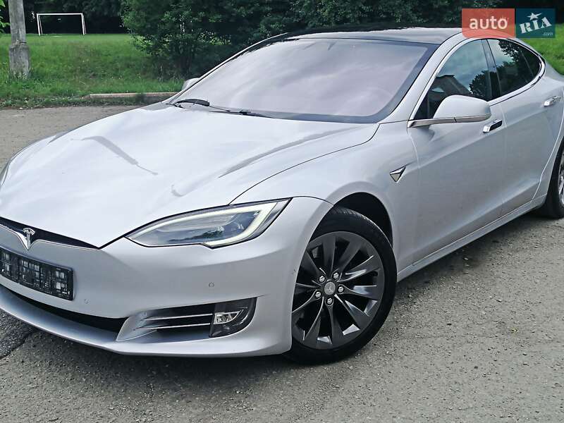 Ліфтбек Tesla Model S 2018 в Івано-Франківську фото 5 Ліфтбек Tesla Model S 2018 в Івано-Франківську
