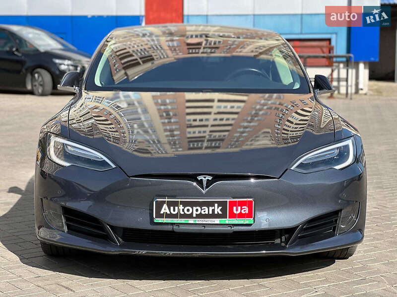 Лифтбек Tesla Model S 2017 в Одессе фото 2 Лифтбек Tesla Model S 2017 в Одессе