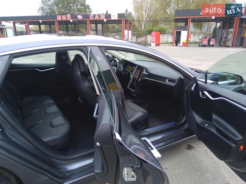 Лифтбек Tesla Model S 2017 в Нежине фото 29 Лифтбек Tesla Model S 2017 в Нежине