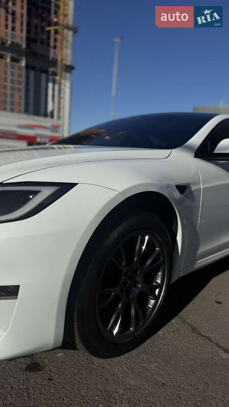 Лифтбек Tesla Model S 2023 в Львове фото 5 Лифтбек Tesla Model S 2023 в Львове