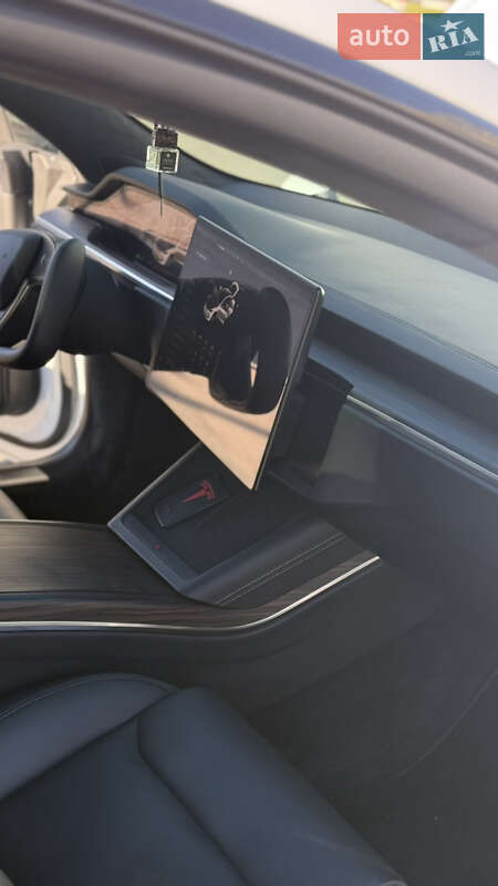 Лифтбек Tesla Model S 2023 в Львове фото 35 Лифтбек Tesla Model S 2023 в Львове