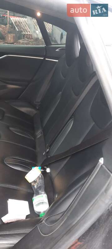 Ліфтбек Tesla Model S 2017 в Івано-Франківську фото 12 Ліфтбек Tesla Model S 2017 в Івано-Франківську
