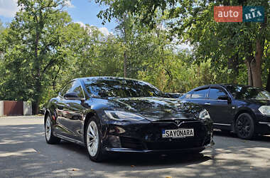 Ліфтбек Tesla Model S 2017 в Чорноморську