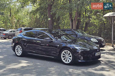 Ліфтбек Tesla Model S 2017 в Чорноморську