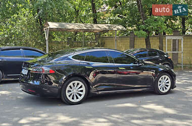 Ліфтбек Tesla Model S 2017 в Чорноморську