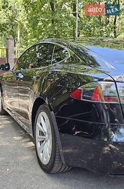 Ліфтбек Tesla Model S 2017 в Чорноморську