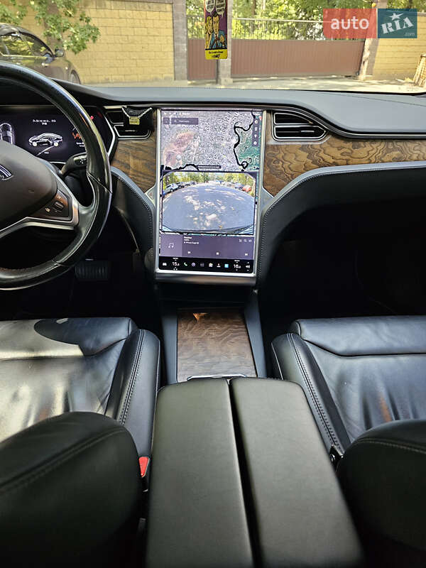 Ліфтбек Tesla Model S 2017 в Чорноморську