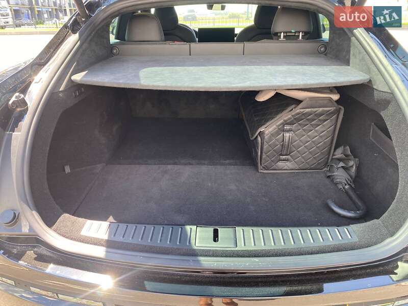 Лифтбек Tesla Model S 2021 в Киеве фото 32 Лифтбек Tesla Model S 2021 в Киеве