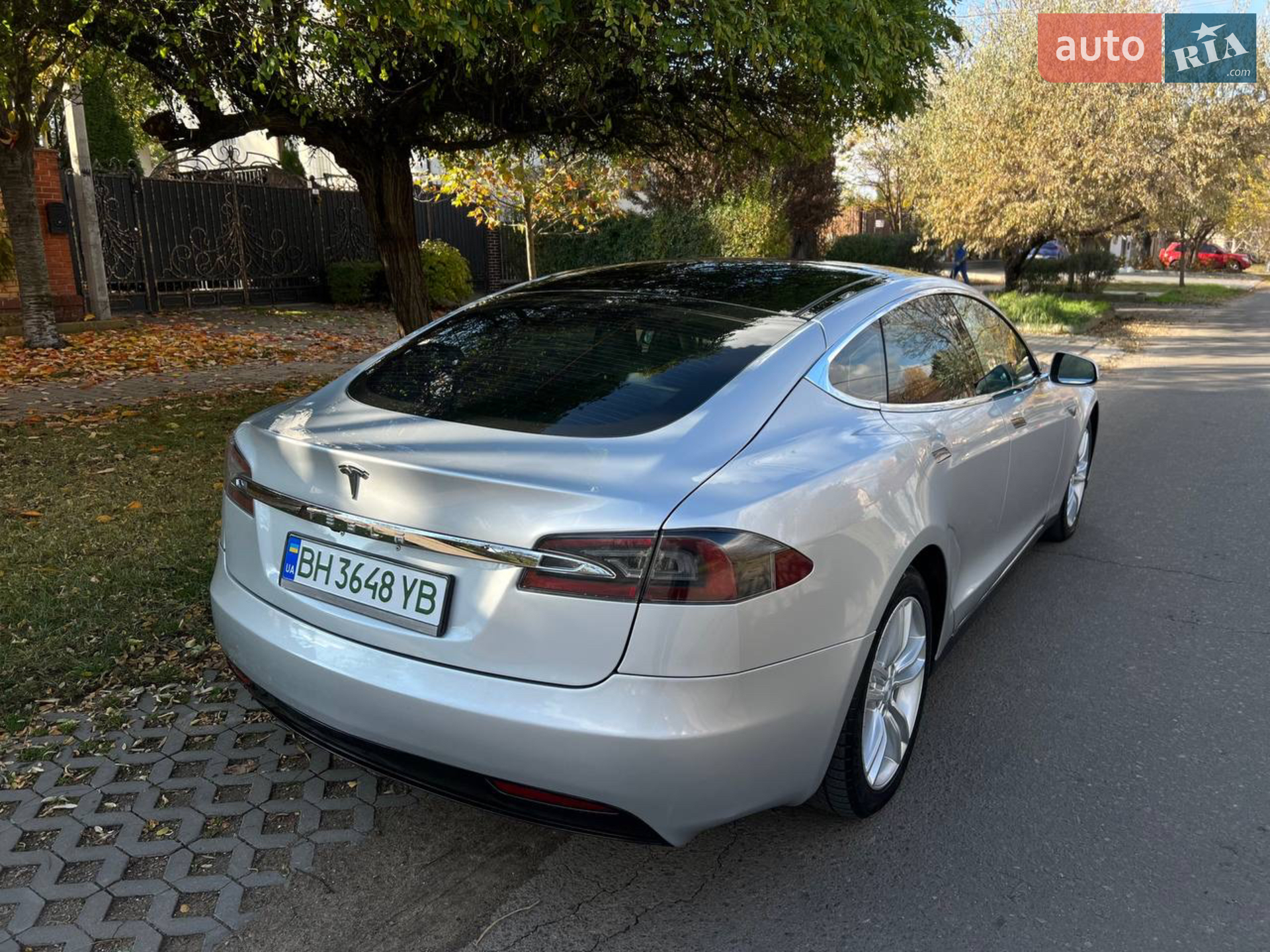 2012 Tesla Model S - мініатюра 4