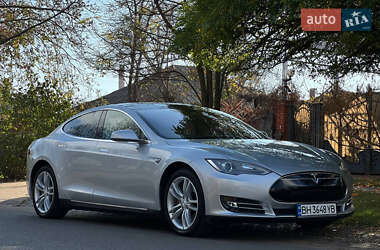 Лифтбек Tesla Model S 2012 в Одессе