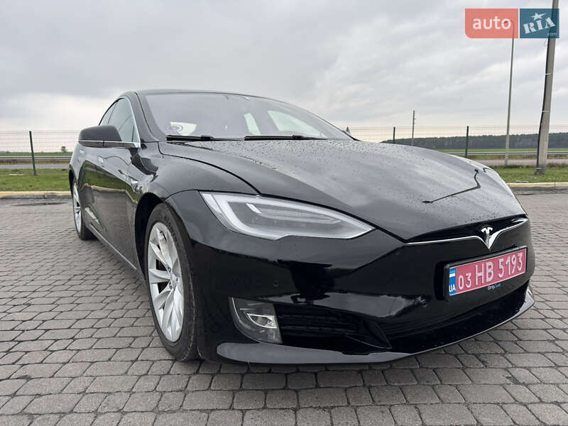 Лифтбек Tesla Model S 2019 в Радивилове фото 13 Лифтбек Tesla Model S 2019 в Радивилове