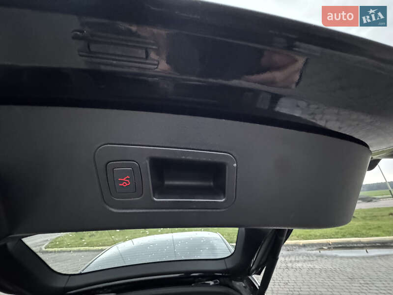 Лифтбек Tesla Model S 2019 в Радивилове фото 45 Лифтбек Tesla Model S 2019 в Радивилове