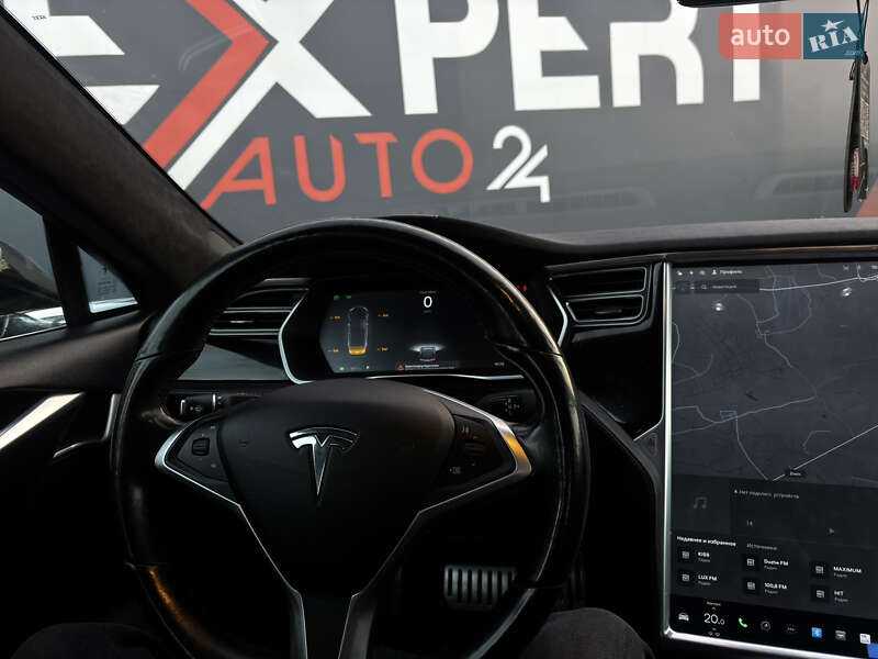 Лифтбек Tesla Model S 2015 в Львове фото 22 Лифтбек Tesla Model S 2015 в Львове