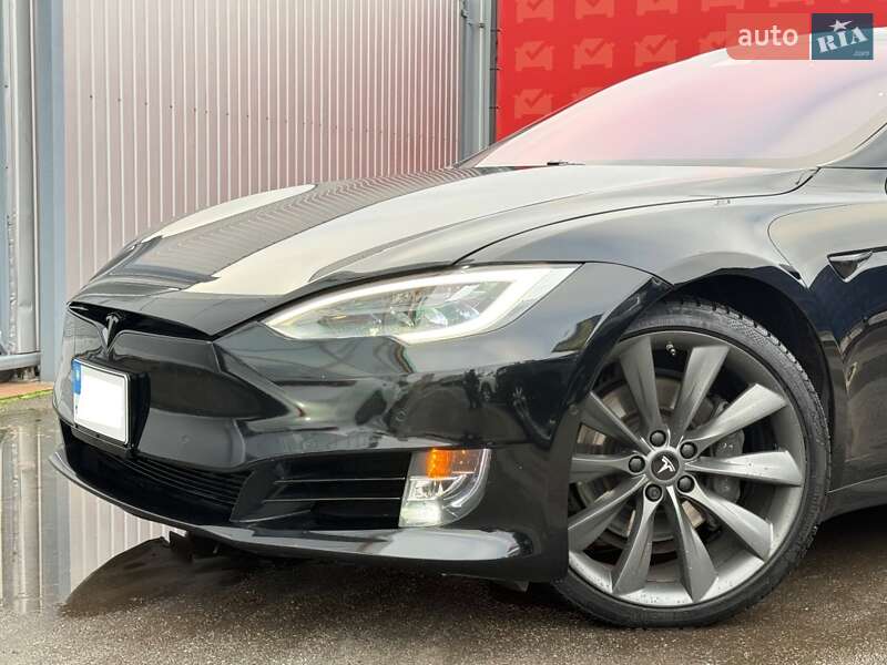Ліфтбек Tesla Model S 2019 в Києві фото 15 Ліфтбек Tesla Model S 2019 в Києві