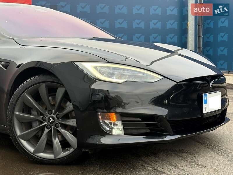 Ліфтбек Tesla Model S 2019 в Києві фото 16 Ліфтбек Tesla Model S 2019 в Києві