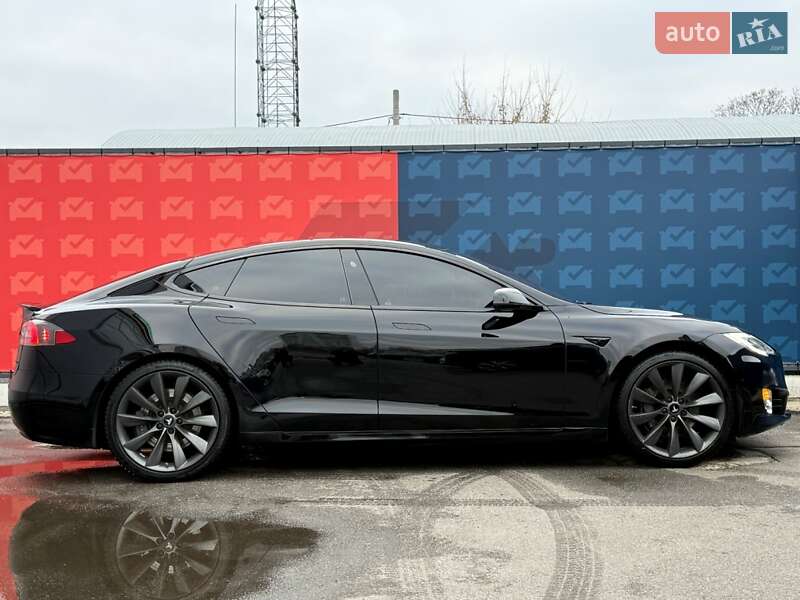 Ліфтбек Tesla Model S 2019 в Києві фото 11 Ліфтбек Tesla Model S 2019 в Києві