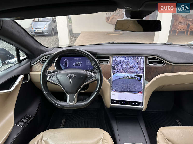 Ліфтбек Tesla Model S 2016 в Ужгороді фото 4 Ліфтбек Tesla Model S 2016 в Ужгороді