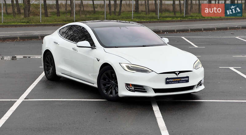 Tesla Model S 2019 Tesla Model S 2019