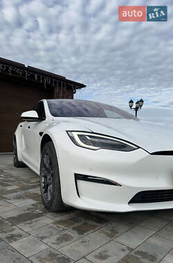 Лифтбек Tesla Model S 2021 в Золочеве