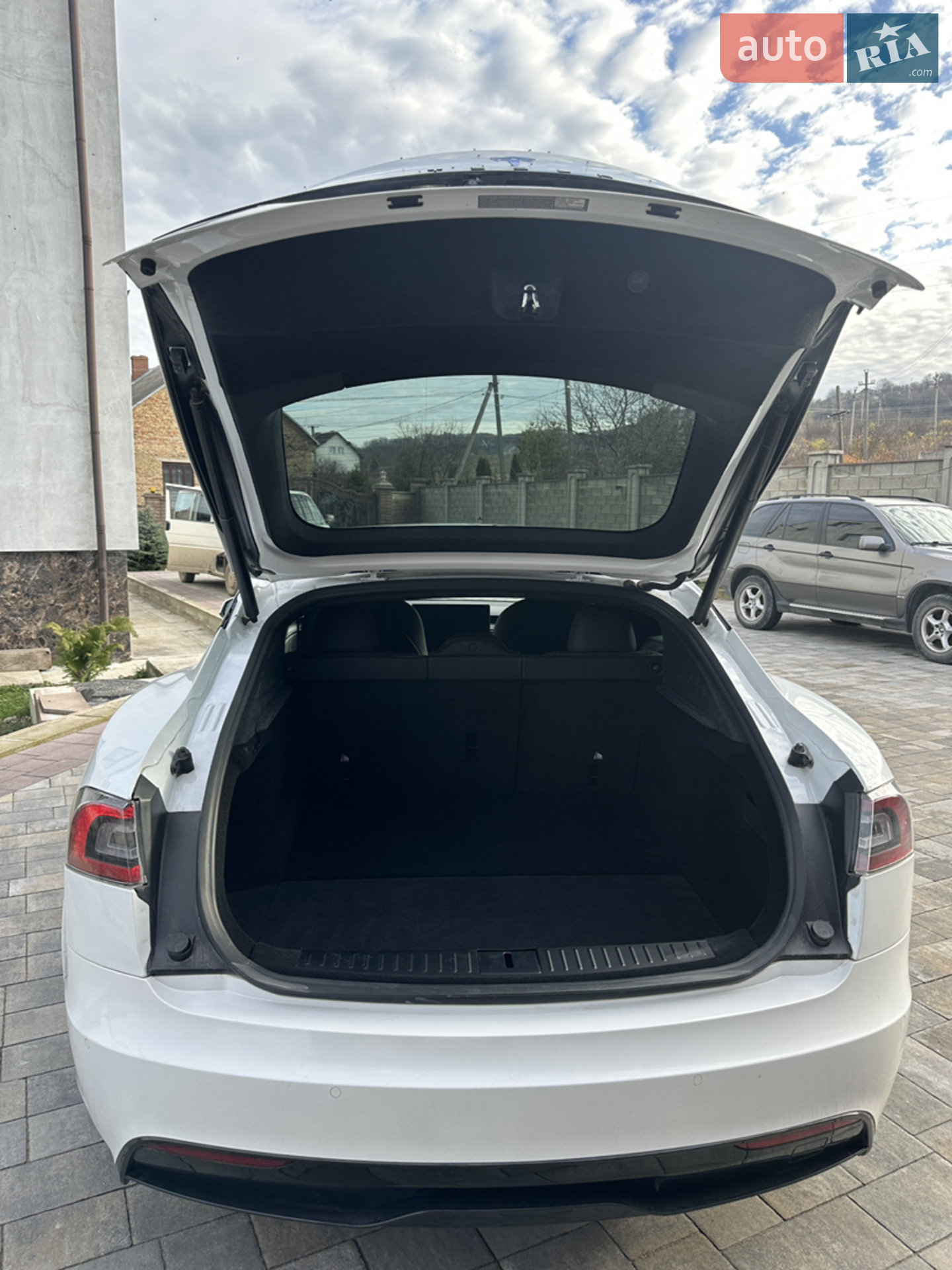 2021 Tesla Model S - мініатюра 11