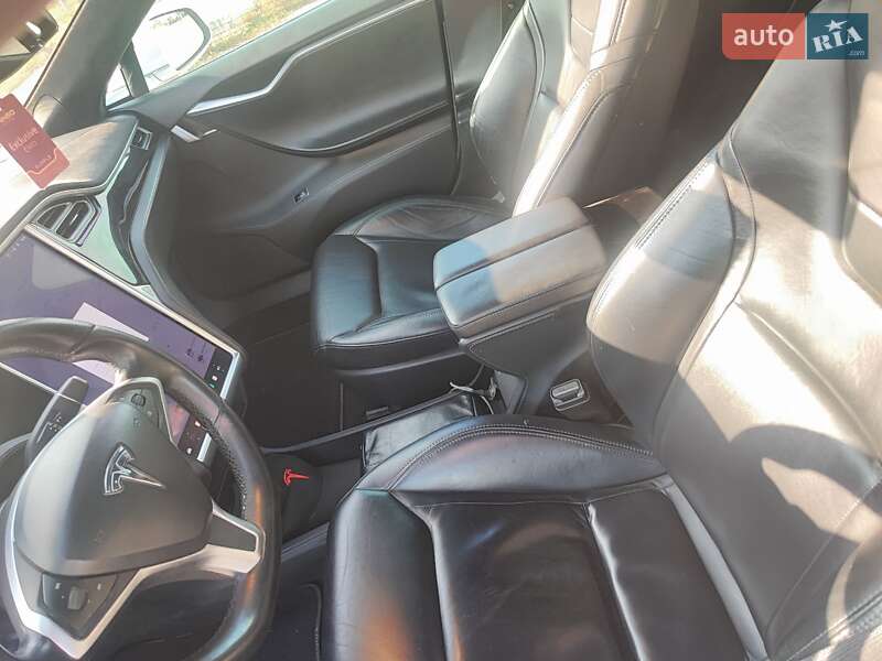 Лифтбек Tesla Model S 2015 в Николаеве фото 11 Лифтбек Tesla Model S 2015 в Николаеве