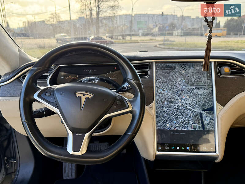 Лифтбек Tesla Model S 2013 в Сумах фото 8 Лифтбек Tesla Model S 2013 в Сумах
