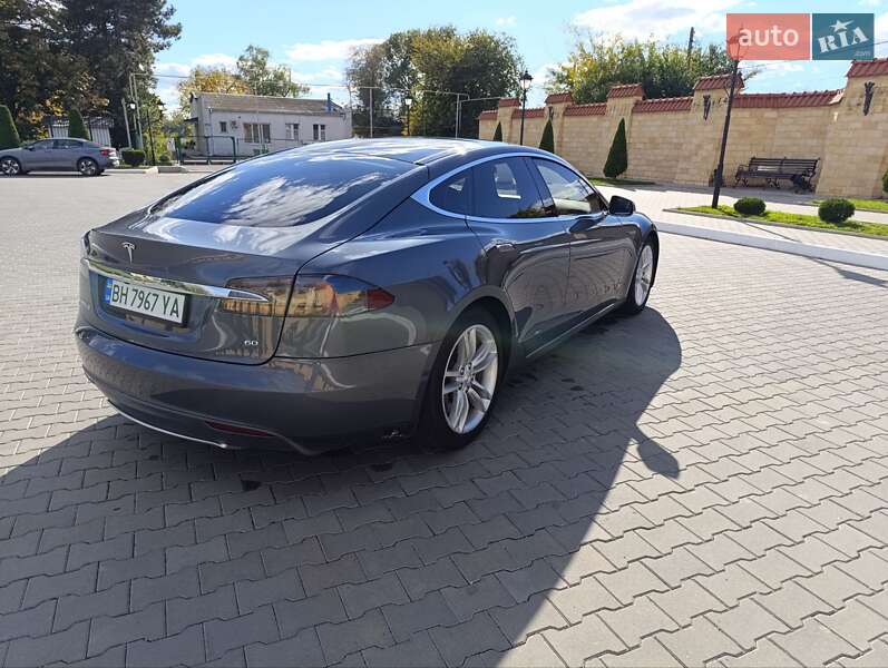 Ліфтбек Tesla Model S 2013 в Ізмаїлі фото 8 Ліфтбек Tesla Model S 2013 в Ізмаїлі