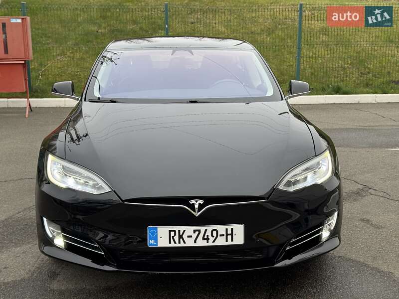 Лифтбек Tesla Model S 2017 в Ирпене фото 35 Лифтбек Tesla Model S 2017 в Ирпене