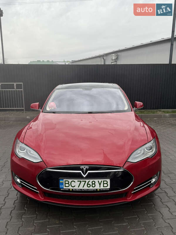 Ліфтбек Tesla Model S 2013 в Львові фото 7 Ліфтбек Tesla Model S 2013 в Львові