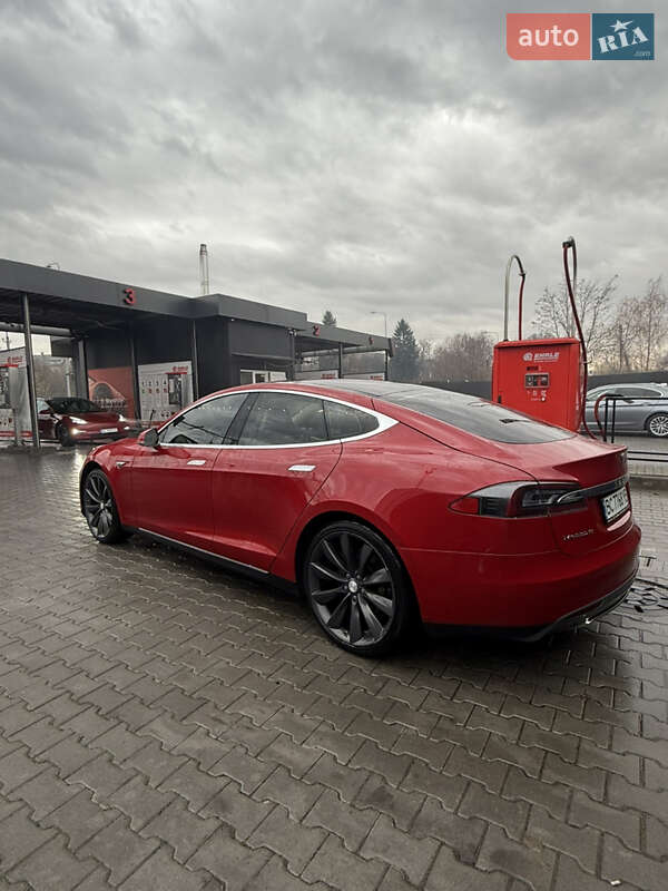 Ліфтбек Tesla Model S 2013 в Львові фото 3 Ліфтбек Tesla Model S 2013 в Львові