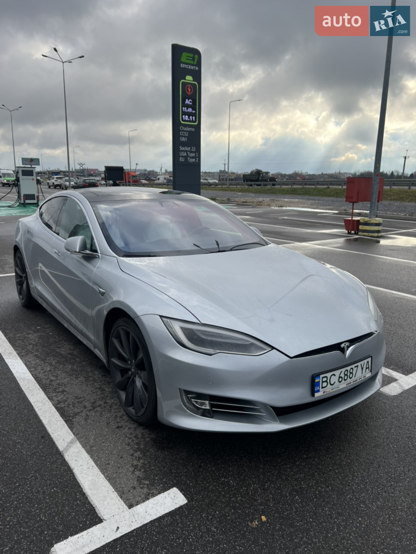 2017 Tesla Model S - мініатюра 2