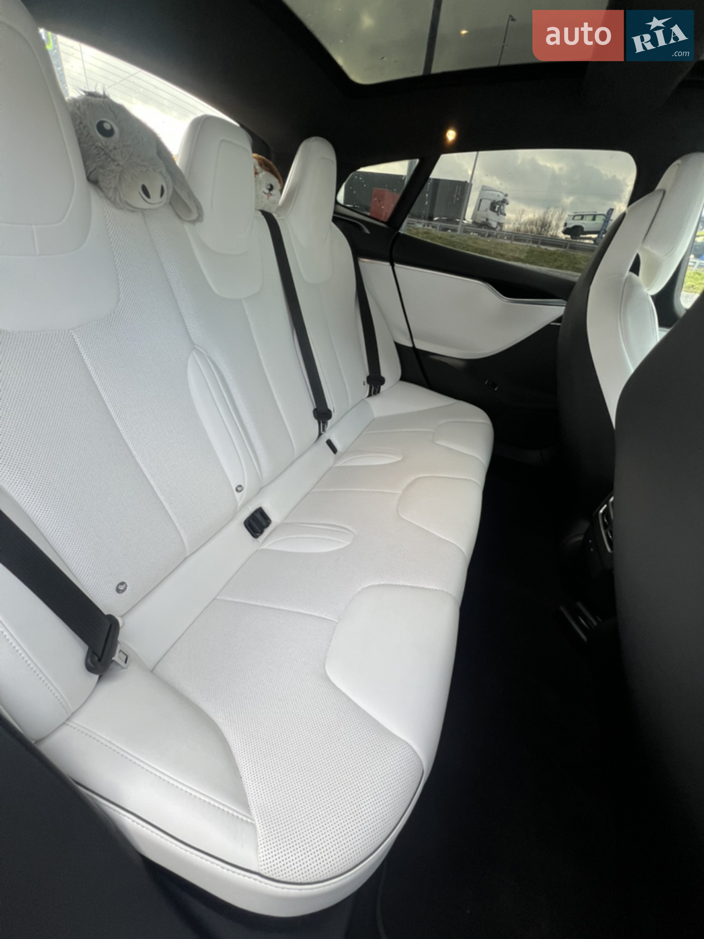 2017 Tesla Model S - мініатюра 10