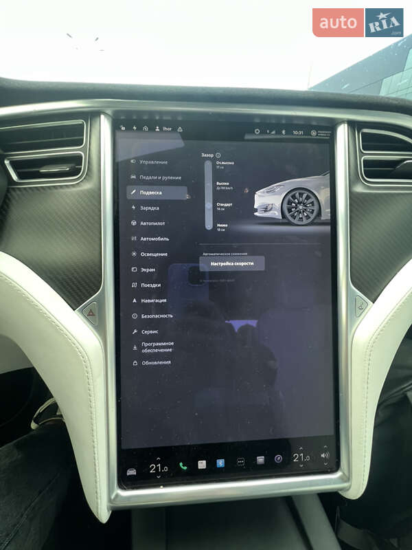 Ліфтбек Tesla Model S 2017 в Львові фото 12 Ліфтбек Tesla Model S 2017 в Львові