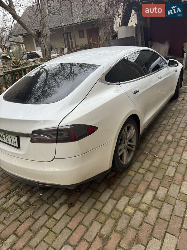 Лифтбек Tesla Model S 2013 в Калуше фото 6 Лифтбек Tesla Model S 2013 в Калуше