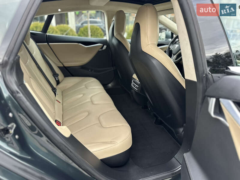 Лифтбек Tesla Model S 2014 в Львове фото 15 Лифтбек Tesla Model S 2014 в Львове