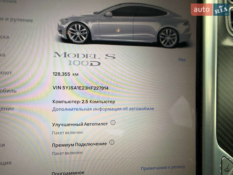 Лифтбек Tesla Model S 2017 в Виннице