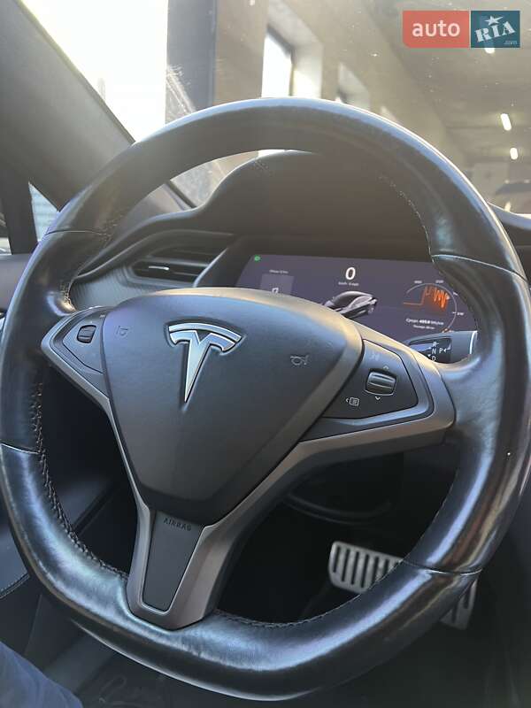 Лифтбек Tesla Model S 2018 в Ровно фото 4 Лифтбек Tesla Model S 2018 в Ровно