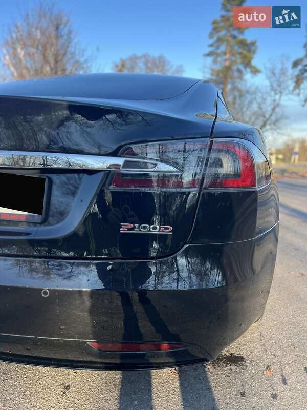 Лифтбек Tesla Model S 2018 в Ровно фото 13 Лифтбек Tesla Model S 2018 в Ровно