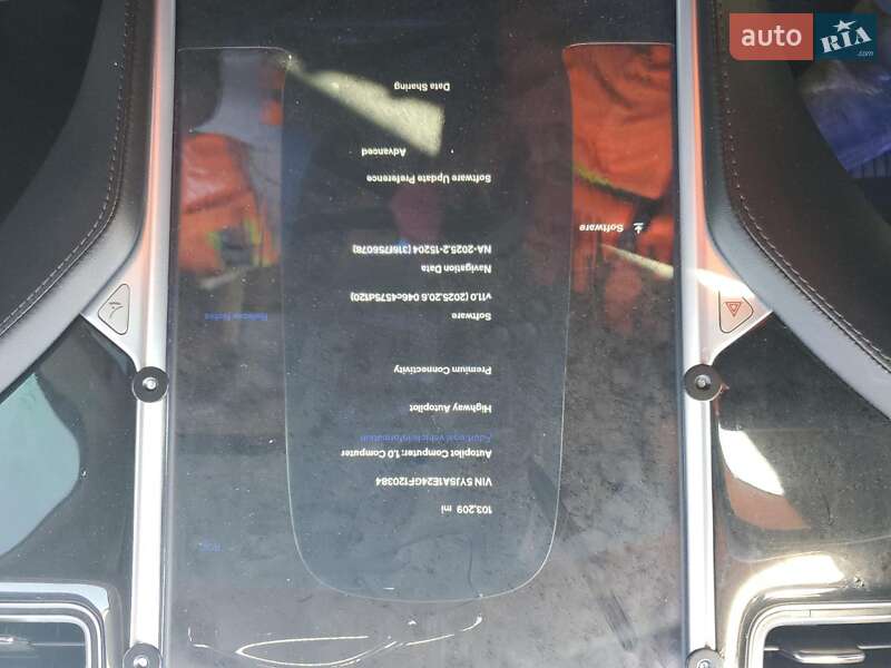 Ліфтбек Tesla Model S 2016 в Києві