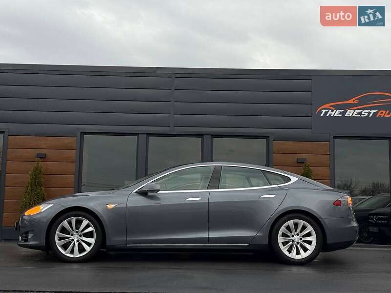 Лифтбек Tesla Model S 2014 в Ровно фото 6 Лифтбек Tesla Model S 2014 в Ровно
