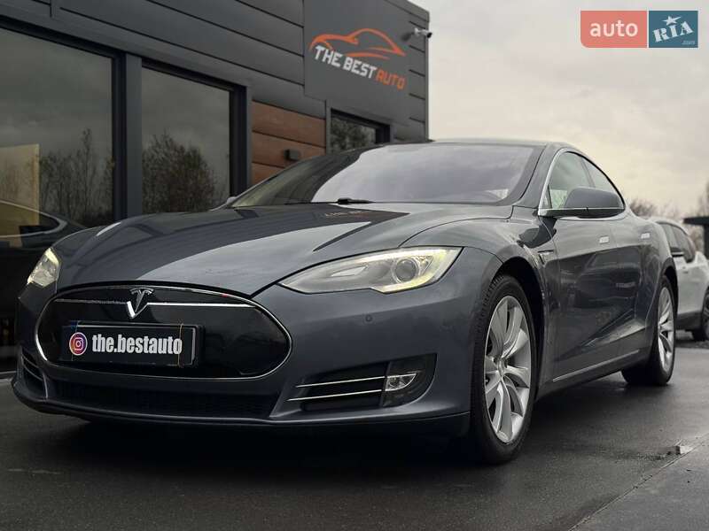 Лифтбек Tesla Model S 2014 в Ровно фото 16 Лифтбек Tesla Model S 2014 в Ровно