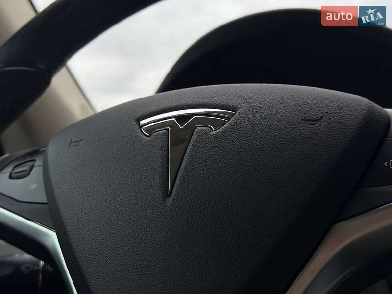 Лифтбек Tesla Model S 2014 в Ровно фото 40 Лифтбек Tesla Model S 2014 в Ровно