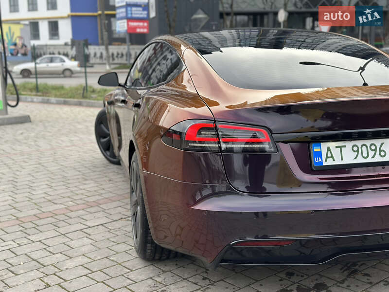 Лифтбек Tesla Model S 2021 в Ивано-Франковске