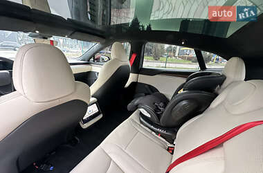 Лифтбек Tesla Model S 2021 в Ивано-Франковске