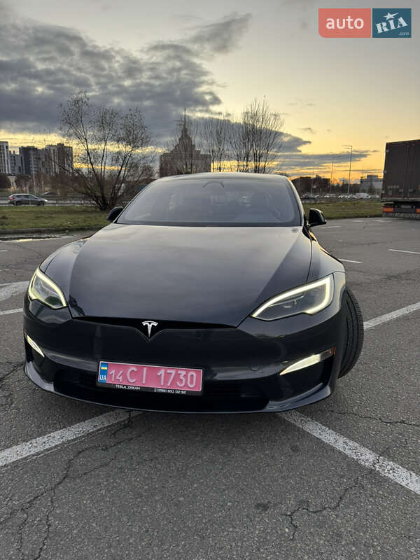 Лифтбек Tesla Model S 2023 в Киеве фото 4 Лифтбек Tesla Model S 2023 в Киеве