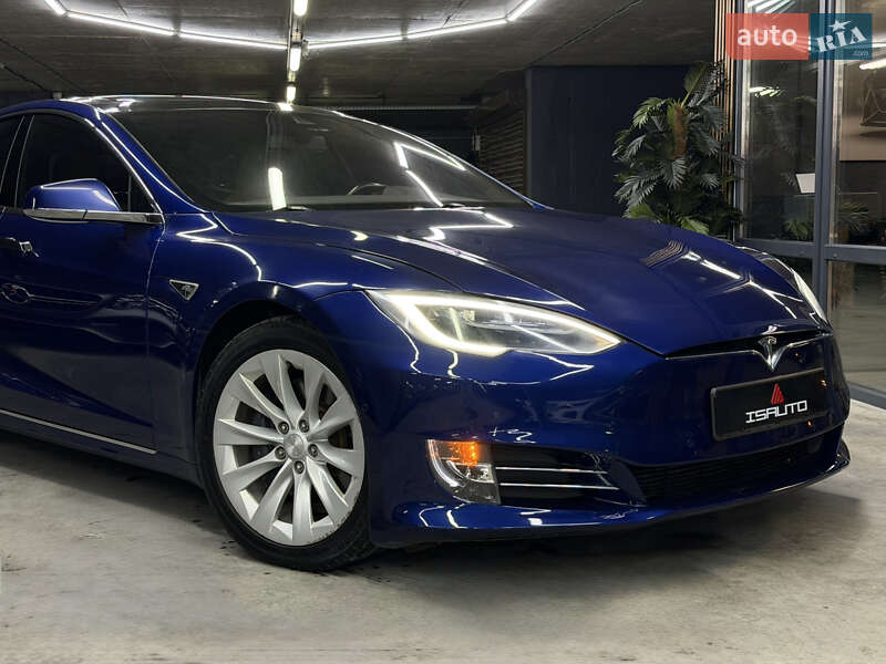 Лифтбек Tesla Model S 2016 в Одессе фото 4 Лифтбек Tesla Model S 2016 в Одессе